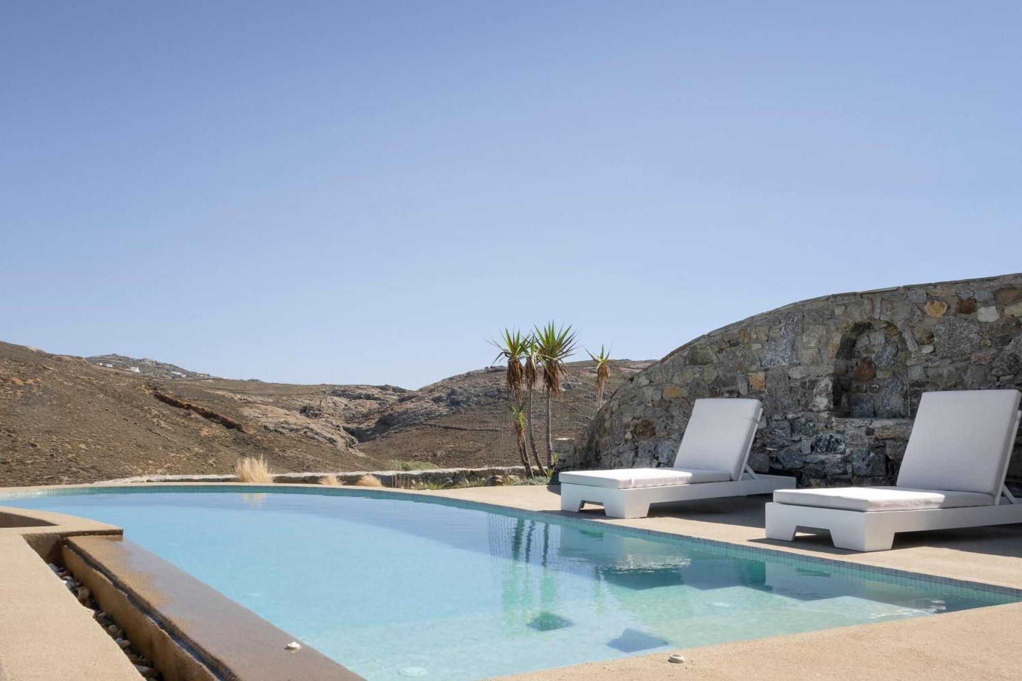 Mykonos & *
