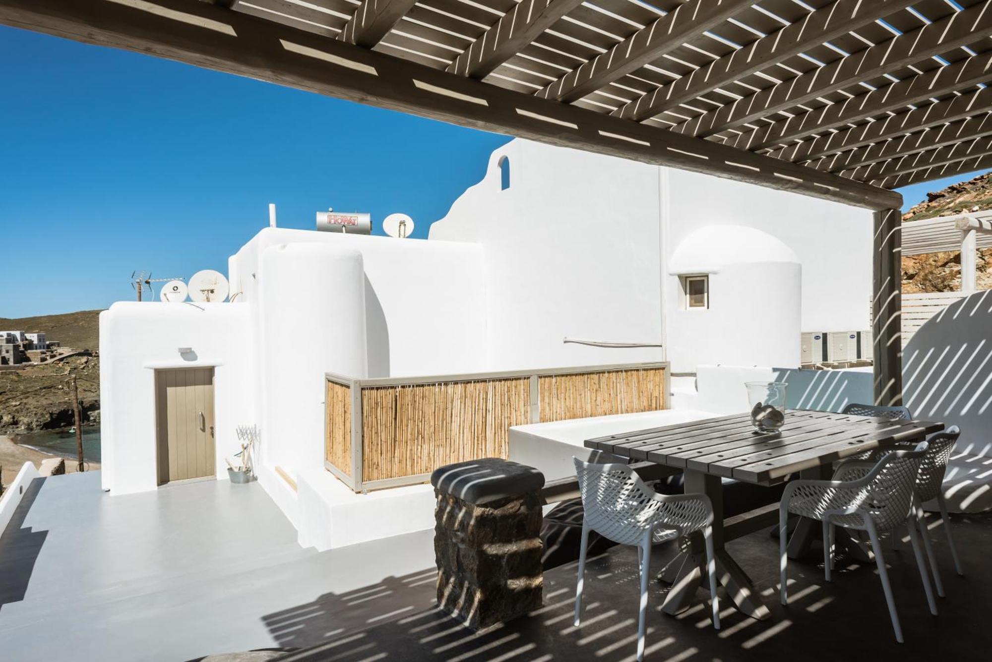 Mykonos & Merchia Beach