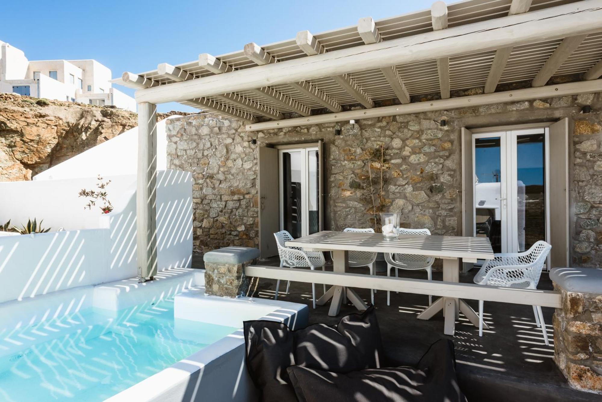 Villa Mykonos & Merchia Beach