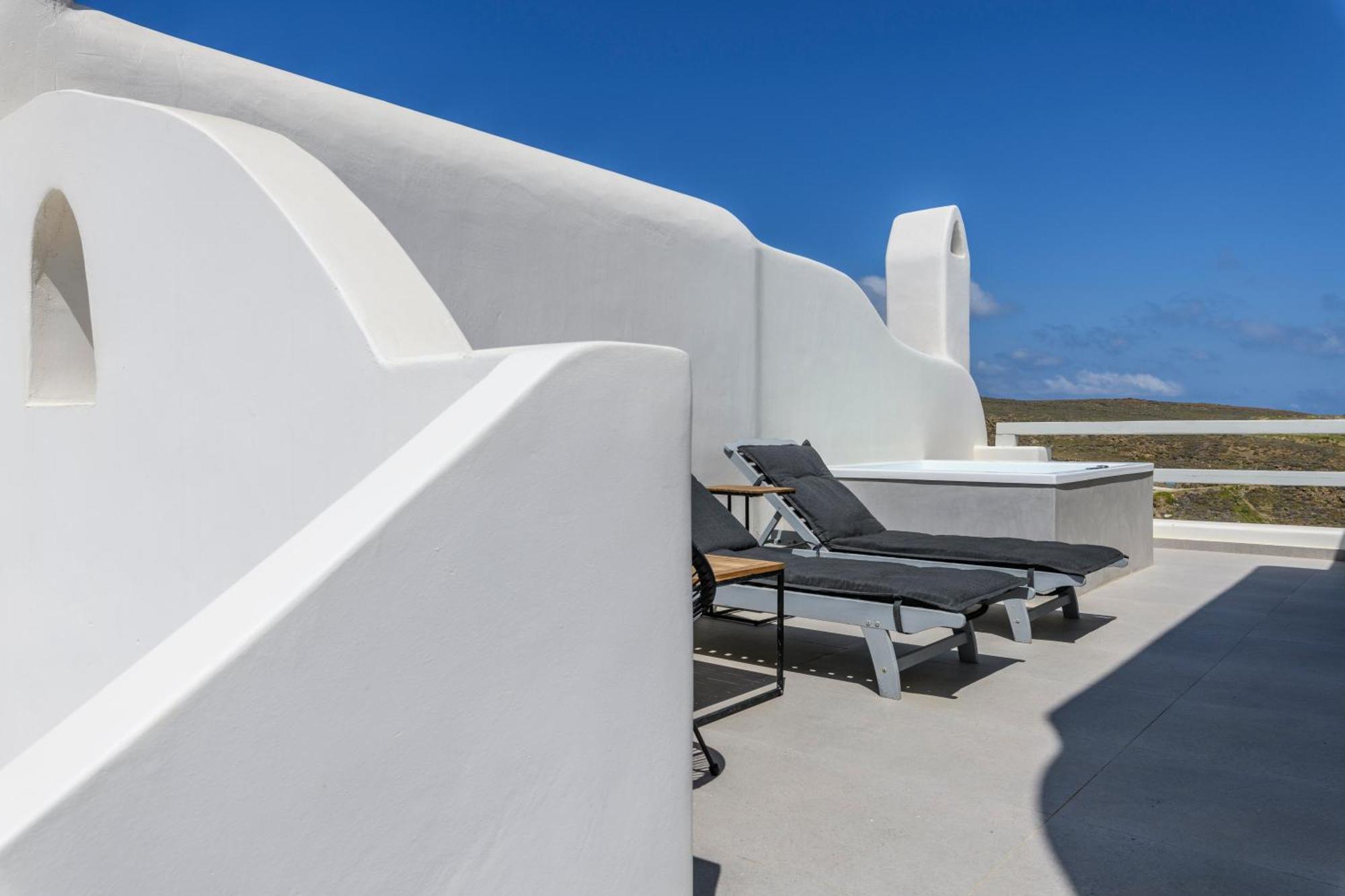 Mykonos & *