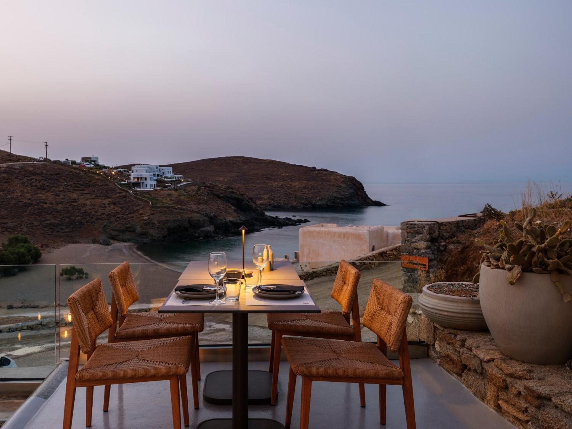 Mykonos & *